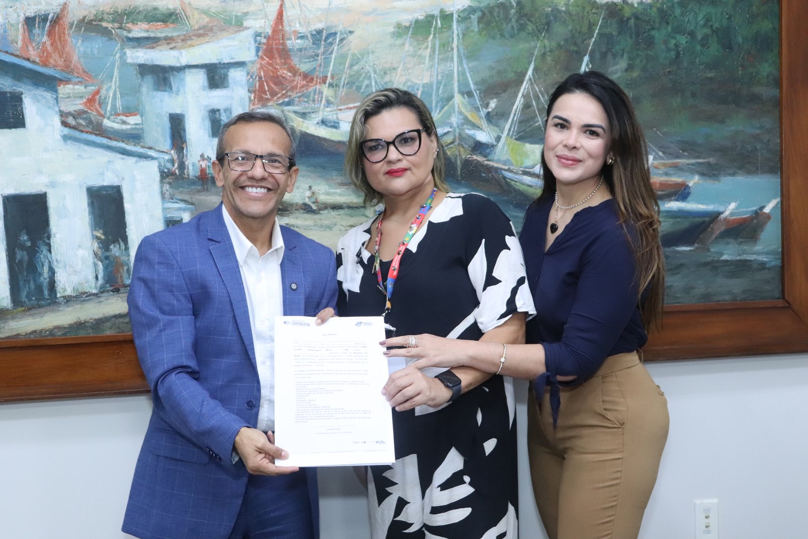 Macapá recebe Unidade Odontológica Móvel UOM  e prefeito Da Lua destaca avanços